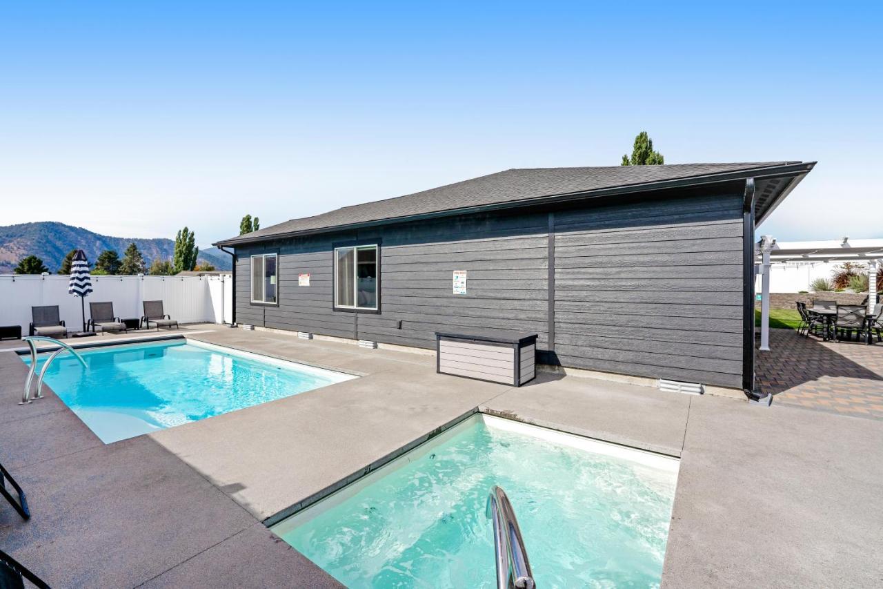 Manzanita Casita With Pool & Spa Manson エクステリア 写真